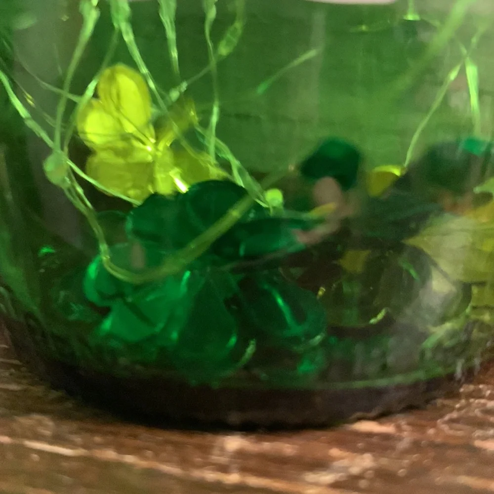 Hand Crafted- ‘Juice’ green barrel solar lantern